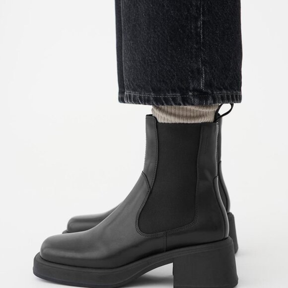 Vagabond Dorah Black Ankle Boots NEW - Picture 2 of 5